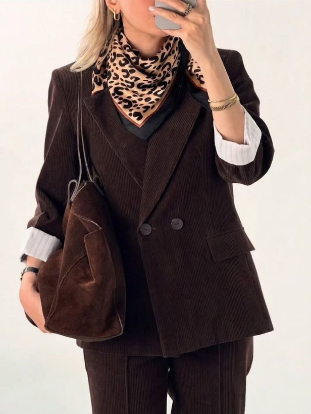 کت شلوار زنانه مخمل کبریتی